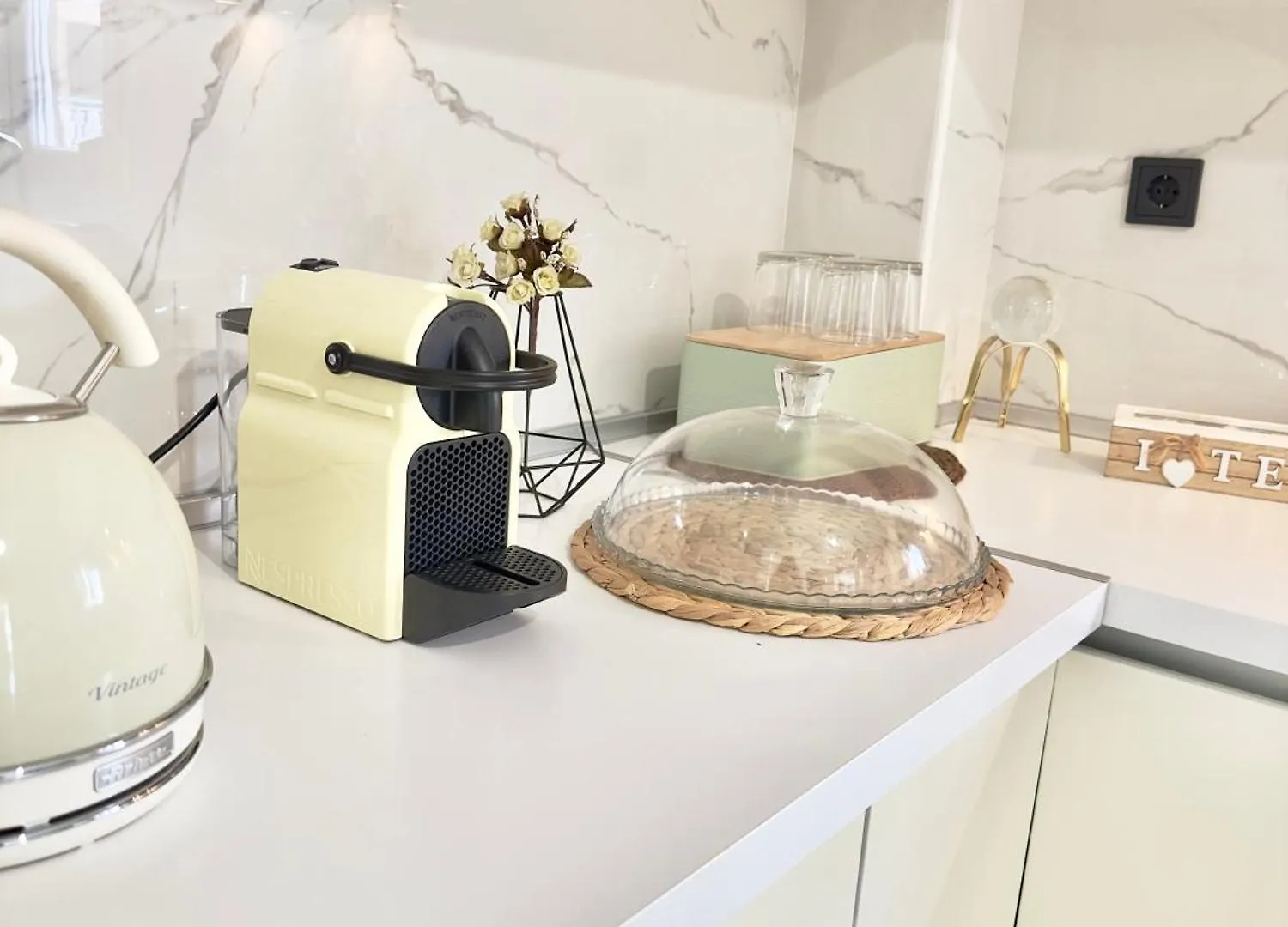Apartment Bright House,12Minutes From The Aristotelous Square Thessaloniki